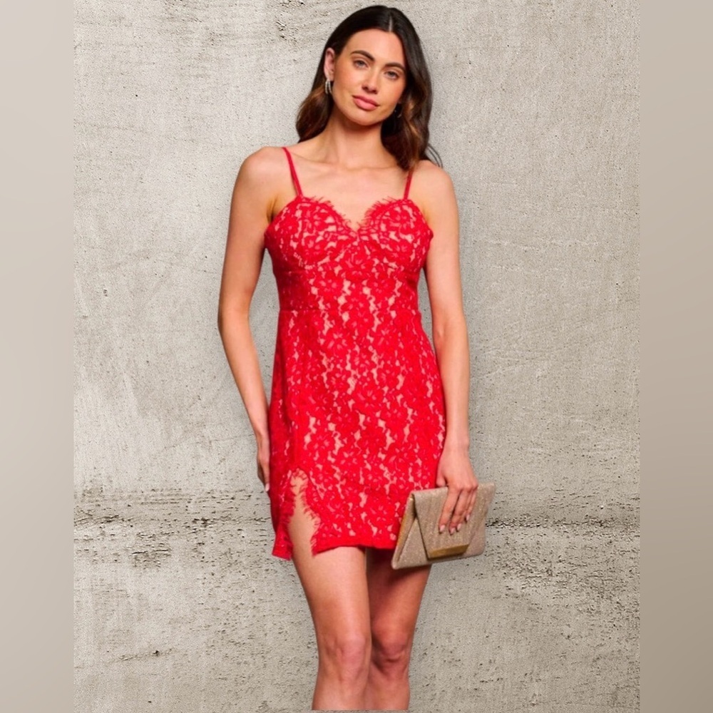 ❤️ NWT! Red Valentines Lace Mini Dress